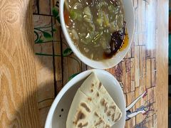 -刘老虎肉丸糊辣汤(总店)