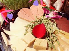 -谭鸭血老火锅(漳州路店)