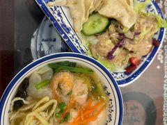 -长人馄饨铺(解放街店)