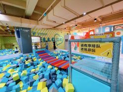 -反弹蹦床公园·运动乐园·团建·亲子派对(深圳观澜湖店)