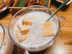 泡鲁达-山茶云南菜(永安里店)