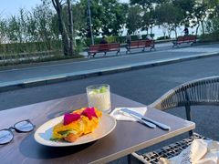 -ommo cafe(半岛城邦店)