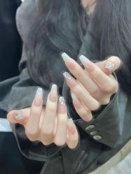 -Ami nail爱米美甲美睫