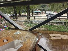 -北京水岸山吧度假村(雁栖镇店)