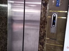 -新华书店(解放路店)