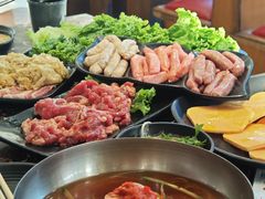-啊美丽炭火烤肉(滑翔一店)