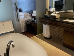 -广州天河希尔顿酒店