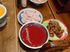 -沸炉重庆老火锅(军事博物馆店)