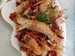 -覃记海鲜美食餐厅