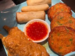 小吃拼盘-URBAN SOI Thai Kitchen乐泰料理(长乐路店)
