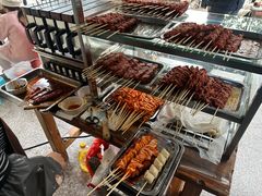 -珀玉莲花白米线店