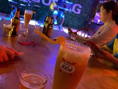 -拾光音乐餐酒吧(告庄星光夜市店)