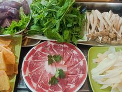 -乙丙丁正宗昭通天麻火腿鸡(总店)