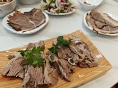 -德元兰州纯汤牛肉面(龙阳路店)