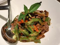 甲抛叶炒牛肉-金链花·泰国餐厅(国贸店)