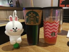 -星巴克臻选(莘庄仲盛店)