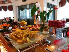 -荣誉国际酒店-云顶旋转餐厅