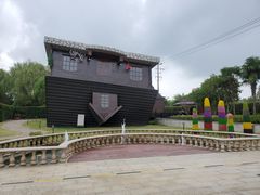 -金山农民画村-枫泾波兰倒置屋