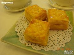 榴莲酥-海逸海鲜酒家(古北店)