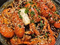 -肥肥虾庄·金牌油焖大虾(杨园滨江时代walk店)