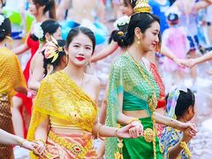 -欢乐水魔方水世界