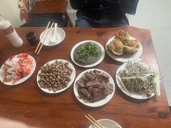 -宝瑞门钉肉饼店