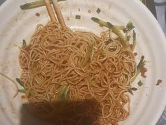 -肥肥虾庄·金牌油焖大虾(杨园滨江时代walk店)