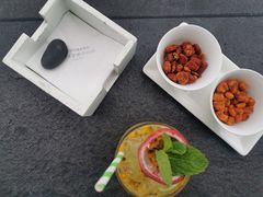 -瑰丽酒店·海吧·天际下午茶·现场DJ·天台酒吧