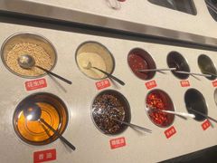 -麻辣英雄重庆火锅(二城广场店)