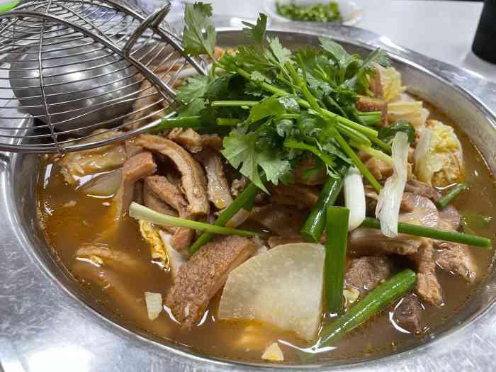 古乐牛香·鲜牛肉牛杂火锅(南俊店)-"好多人 晚间都当夜宵么?