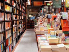 -西西弗书店(三峡广场湟恩新纪元购物广场店)