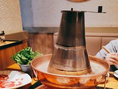 -额尔敦传统涮.冰煮羊火锅(乌兰察布体育场店)