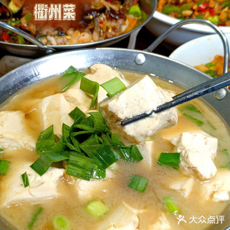 吃辣爱好者的天堂–身边的宝藏餐厅四季大树底