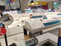 -宝岛眼镜·蔡司·依视路·青少儿近视防控验配中心(西市城购物中心店)