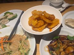 -关东小磨东北菜(上海长风大悦城店)