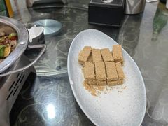 -湖南人家湘菜馆(镇江路店)