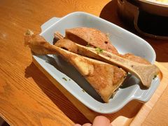 -蜜桃餐厅·伴山(湖滨商业街店)