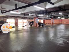 场地-印象城购物中心-停车场