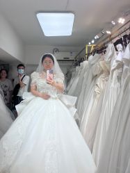 -NaNa婚纱礼服馆