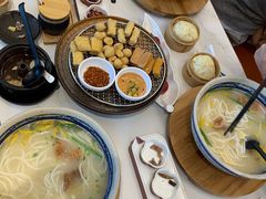 -新世界·过桥米线宴