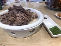 手把肉-斯琴阿妈蒙古餐厅(新城店)