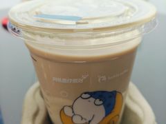 -瑞幸咖啡(外滩SOHO店)