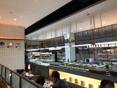 -君瀛四海海鲜自助餐厅(光谷步行街店)