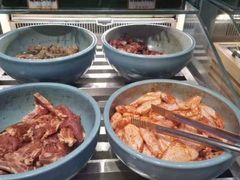 -金滏山烤肉·海鲜·火锅自助餐厅(襄阳万达店)