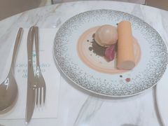 茶韵甜品－妈妈的吻-théATRE 茶聚场(王府中環店)