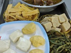 -屯老二农家铁锅炖·行业领军者(梅江店)
