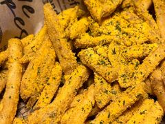 -BHC炸鸡(明洞总店)