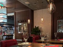 -恰餐厅及酒吧 CHAR Bar & Grill (北京丽都皇冠假日店)