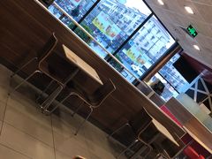 -麦当劳(田林好又多店)