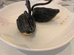 黑天鹅酥-铭家点心(秦岭路店)